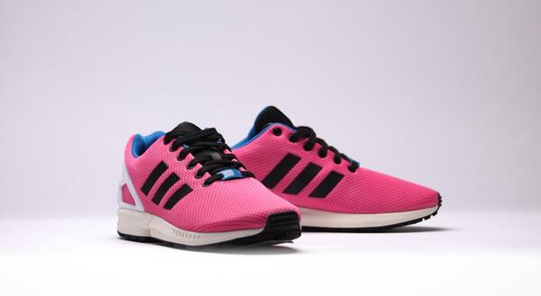 に adidas Originals ZX Flux 